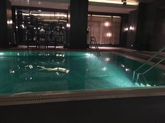 -丽思卡尔顿酒店泳池(金融街店)