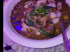 激情椒麻鱼-巴特餐饮6加1音乐餐吧·新疆菜