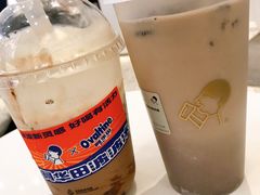 阿华田波波冰-喜茶(迪士尼小镇DP店)