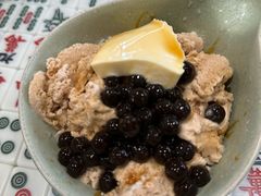 焦糖乌龙奶茶冰-堂屋糖水店(愚园店)