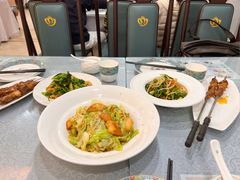 -汗腾格里·风味餐厅(新疆驻京办店)