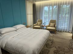 -上海怡沁园度假酒店
