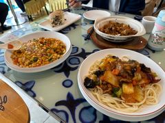 招牌过油肉拌面-撒拉花儿·新疆菜·清真(太阳宫店)