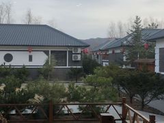 -大连步云山老汤度假山庄