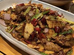 张老师的牛肉-十三式重庆江湖菜(金茂览秀城店)