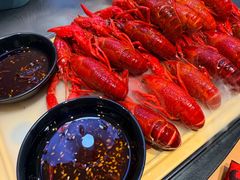 -肥肥虾庄·金牌油焖大虾(汉口城市广场店)