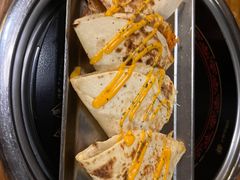 烤肉泡菜馅饼-包装马车·韩国料理·포장마차