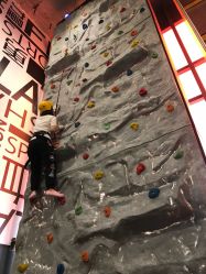 点击看大图 -嗨翻Hi-Fun竞技主题乐园·蹦床团建生日聚会(五棵松华熙店)