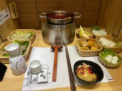 -独食火锅·半米屋台(直营总店)