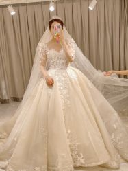 点击看大图 -GRACE KELLY婚纱与礼服(北京店)