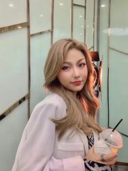 -HANYI韩艺形象店