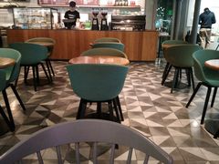 -Wagas沃歌斯(百盛优客店)