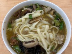 -贺莉嫂北二巷香菇芙蓉面(抗大商厦店)