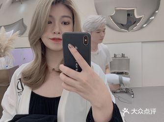 魔都ins风网红美发店