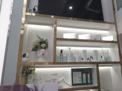 -MIDA蜜哒•科技逆龄美肤连锁
