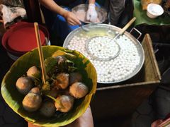 -周日夜市