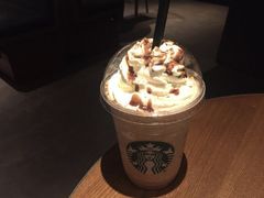 -星巴克(大宁店)