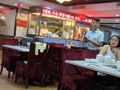 大堂-潮泰牛肉火锅 · 创于1992年(车公庙店)