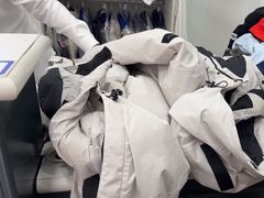 -布瑞琳洗衣(西堤红山店)