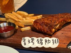 香烤肋排配梅子酱-鼎鼎西餐厅