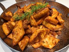 -清真·卡德尔大叔新疆主题餐厅(龙汇路店)