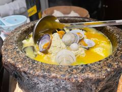-维园悦谱·海派家常菜(乌鲁木齐南路店)
