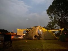-梁子湖东篱老屋生态庄园