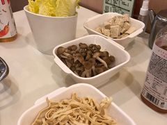 -一席地·本地鸡窝·杭帮鸡火锅(萧山银隆百货店)