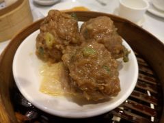 -彩福皇宴(皇室堡店)