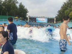-欢乐水魔方水世界