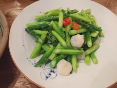 -爱啤精酿·民谣酒馆(滨江店)