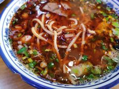 -伊穆祥牛肉面总店·清真
