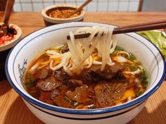 -矮子粉店1985·长沙米粉(湘春路店)
