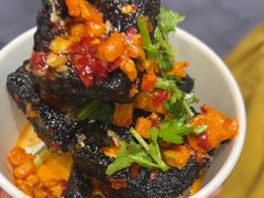 -黑色经典臭豆腐·湖南特产(潇湘文化店)