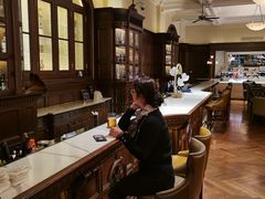 -LONG BAR 廊吧(外滩华尔道夫酒店)