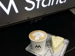 -M Stand(西安大悦城店)