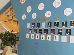 -西安小天鹅艺术团(曲江Alice店)