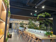 -魔方城市书房(中街益田店)