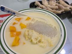 -黄师奶甜品店