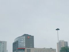 -麦当劳(展览路店)