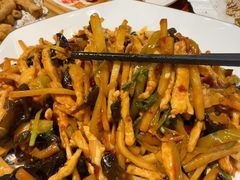 -满堂春特色餐馆