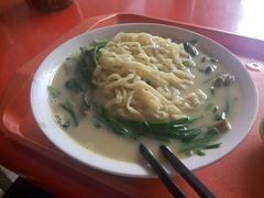 -三百碗宝应长鱼面(板仓街店)