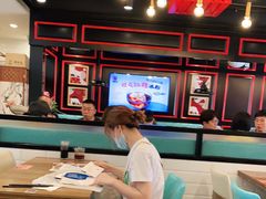 大堂-李先生牛肉面大王(上海站南广场店)
