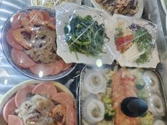 -鑫渔港海鲜本地菜·山海关浑锅(东戴河店)