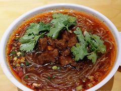 红烧牛腩粉-赣味楼江西土菜(小屯西路店)