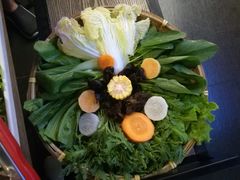 -尚尚仙·酸汤猪手·猪肚鸡火锅(华联万柳购物中心店)