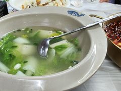 -余家庄肥肠鱼地方汤锅(银杏大道店)