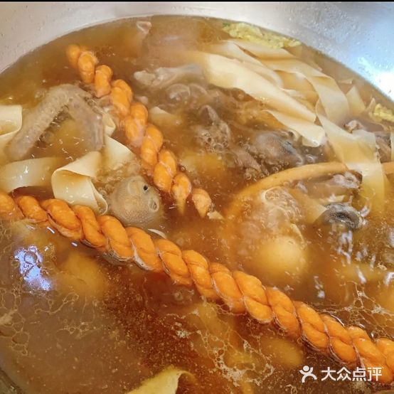 鸽子王酒店(咸宁大道店)