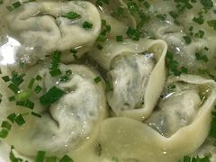 -潘国仙耳光馄饨(黄家阙路店)