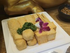 -尚海豆捞(乐虹坊店)